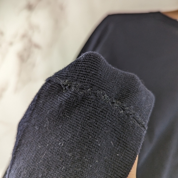 COS Sweater Womens Small Black Crew Neck Lightweight Long Sleeve Wool Blend - Picture 10 of 10